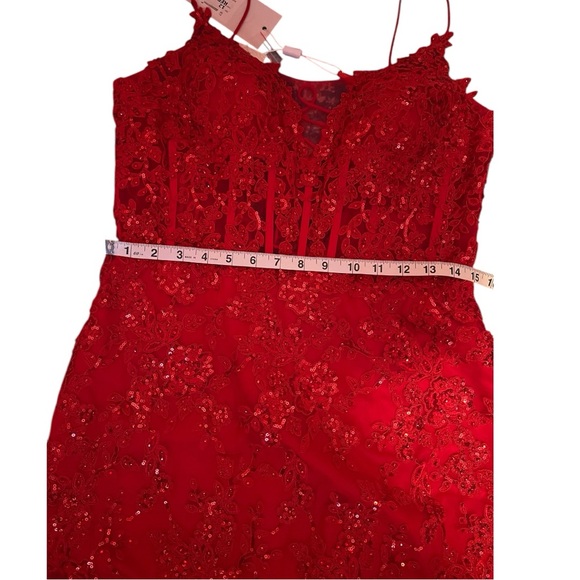 NWT gown by COLORS Dress. Tie back adjustable waist. Sz 12. Perfect for PROM. - Picture 6 of 12